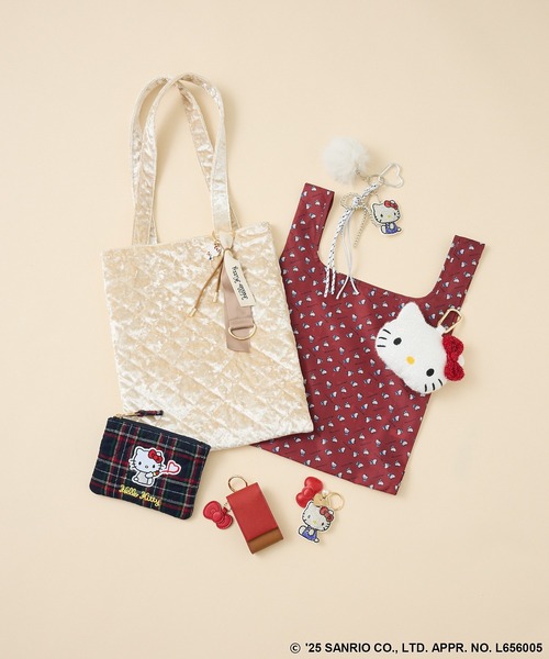 sanrio（サンリオ） トートバッグ チャーム付きベロアバック