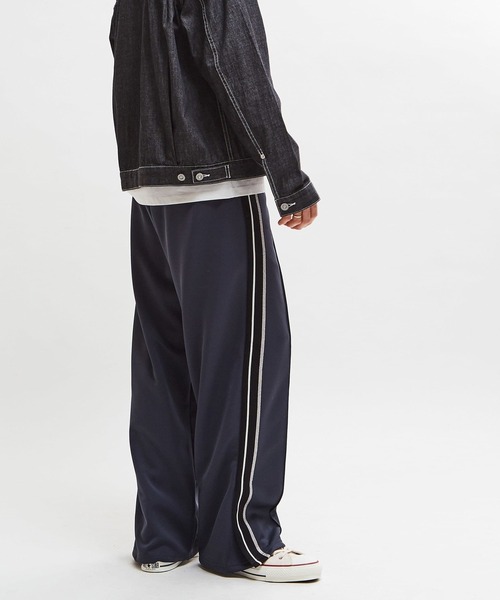 コンバーストーキョー　 トラックパンツ ダークネイビー　Mサイズ CONVERSE TOKYO パンツ SIDE LINE LOOSE TRACK PANTS レディース