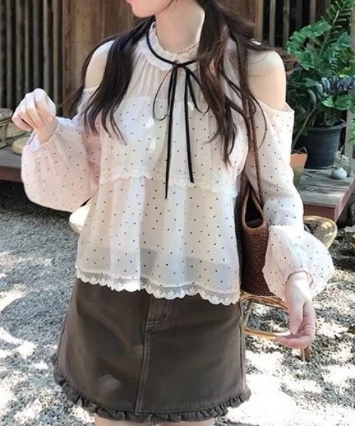 ViViDAY ブラウス シャツ 襟リボン 肩出し ドット柄ブラウス