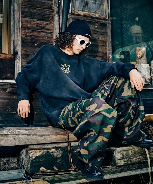 glamb（グラム） トレーナー スウェット Out of Society Sweat