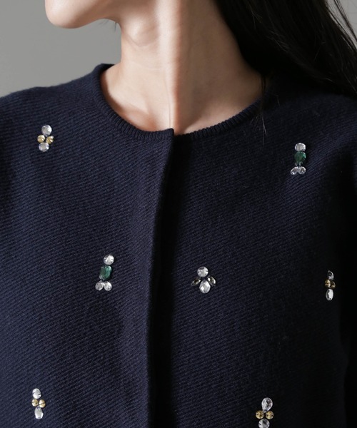 美品 ビジュー 裏毛刺繍カーディガン ビジューカーディガン スウェット NANO universe（ナノ・ユニバース） カーディガン ビジュー刺繍ニット