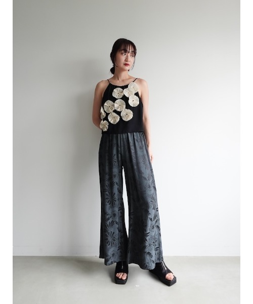sahara（サハラ） キャミソール Drawstring Flower Motif Camisole