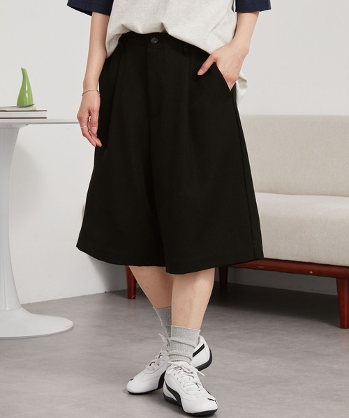 SALE【AMI】ワイドバミューダショーツ MONO-MART パンツ ワイドシルエットタックバミューダショーツ