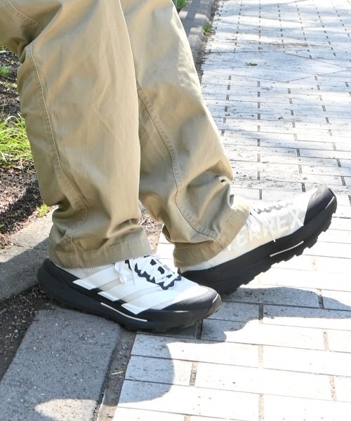 adidas（アディダス） スニーカー 「BILLY'S EXCLUSIVE」TERREX