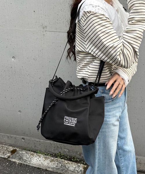 FREDRIK PACKERS（フレドリックパッカーズ） ショルダーバッグ バッグ