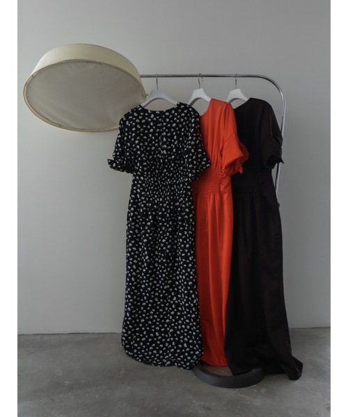 「Katrin TOKYO」 半袖ワンピース X-SMALL レッド レディース_画像2