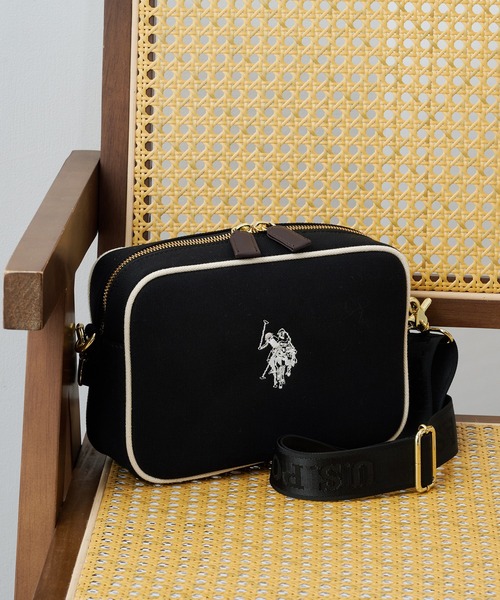 U.S. POLO ASSN. 黒のショルダーバッグ未使用♪ U.S. POLO ASSN.（ユーエスポロアッスン） ショルダーバッグ FREE
