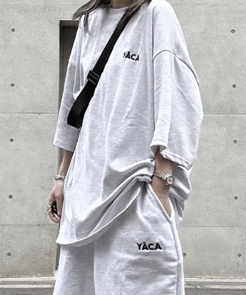 YACA（ヤーカ） tシャツ 半袖 Embroidery Logo T-shirt/エンブロイ