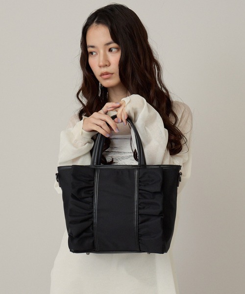 GUSCIO（グッシオ） ショルダーバッグ バッグ 「グッシオゴールド