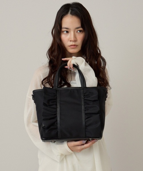 GUSCIO（グッシオ） ショルダーバッグ バッグ 「グッシオゴールド