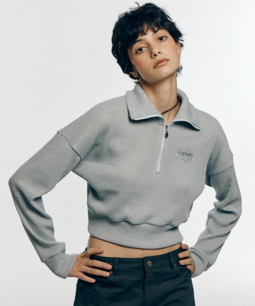 ニット セーター A'GEM/9 × .kom「WHYNOTUS/ワイノットアス」HALF-NECK KNIT ZIP-UP/ハーフネック ニット ジ