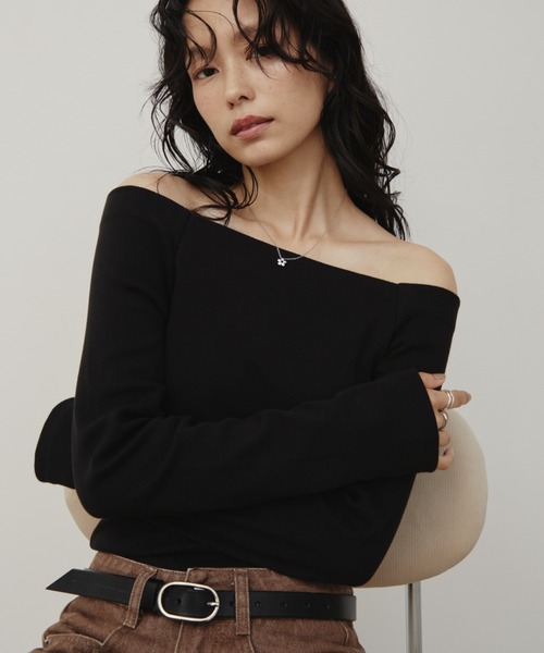 Aunt Marie's（アントマリーズ） tシャツ カップ付きオフショルリブ