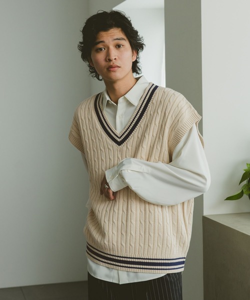 ダークブルー Vネック ニットベスト 楽天市場】【SALE／50%OFF】透かし編み/チルデンVネックニット