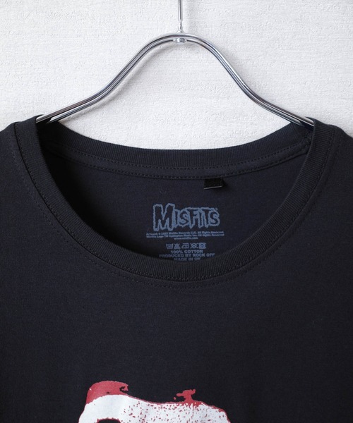 人気☆ミスフィッツ 両面 ビッグプリント カットソー ロンＴ M 黒赤 人気☆ミスフィッツ 両面 ビッグプリント カットソー ロンT M