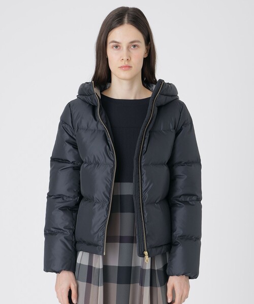 BLUE LABEL CRESTBRIDGE（ブルーレーベルクレストブリッジ） ダウン