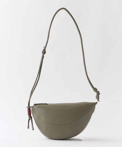 Archivepke　リッジショルダーバッグ ライトカーキ Archivepke（アーカイブエプク） ショルダーバッグ バッグ Fling bag
