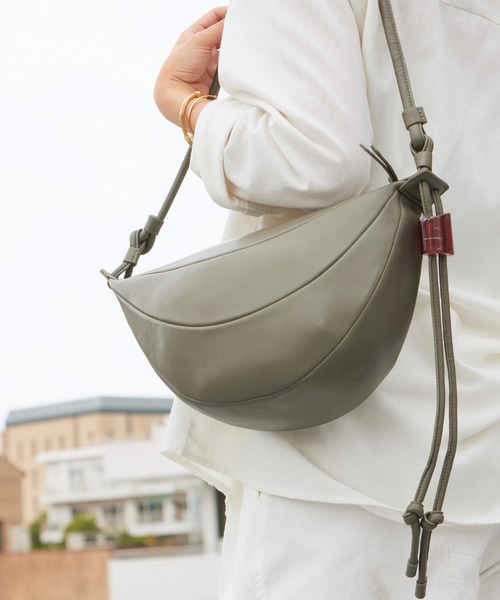 Archivepke（アーカイブエプク） ショルダーバッグ バッグ Fling bag