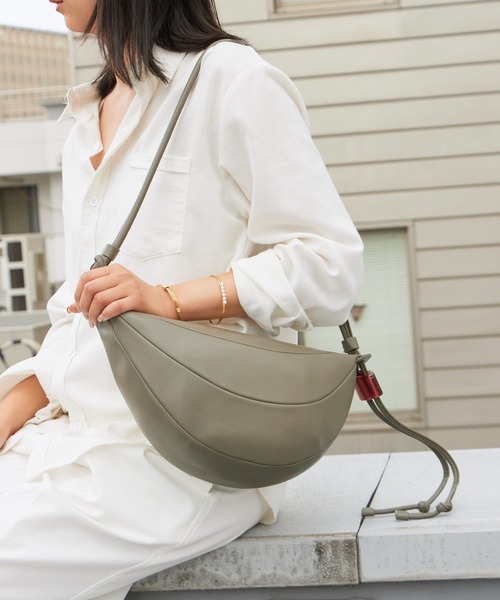 Archivepke（アーカイブエプク） ショルダーバッグ バッグ Fling bag