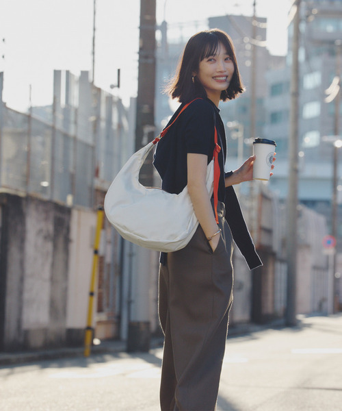 lesportsac ショルダーバッグ（色：ホワイト系）のおすすめ人気商品