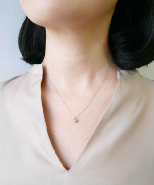 Vendome Aoyama K10ホワイトゴールド　クリスティーヌネックレス VENDOME AOYAMA ネックレス K10ホワイトゴール クリスティーヌ