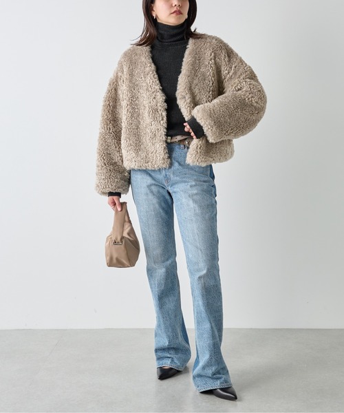 【gallardagalante】ベージュ ノーカラージャケット GALLARDAGALANTE（ガリャルダガランテ）の「ジャージージャケット