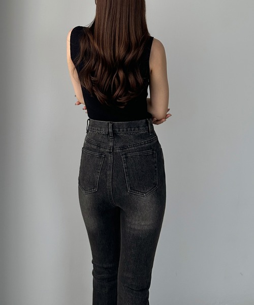Louere ストレッチフレアデニムパンツ MT ブラック Louere ストレッチフレアデニムパンツ[品番：AMTW0012444
