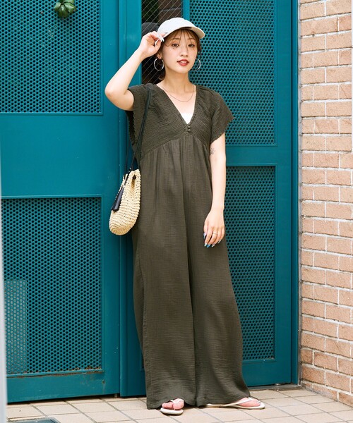 frey フレイ　オールインワンピース　カーキ　Sサイズ frey フレイ オールインワンピース カーキ Sサイズ frey フレイ