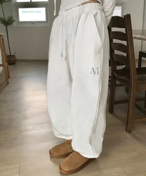 MUCENT（ムセント） ワイドパンツ スウェットパンツ ジャージ MUCENT