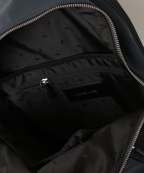 「MICHAEL KORS」 リュック FREE ネイビー メンズ