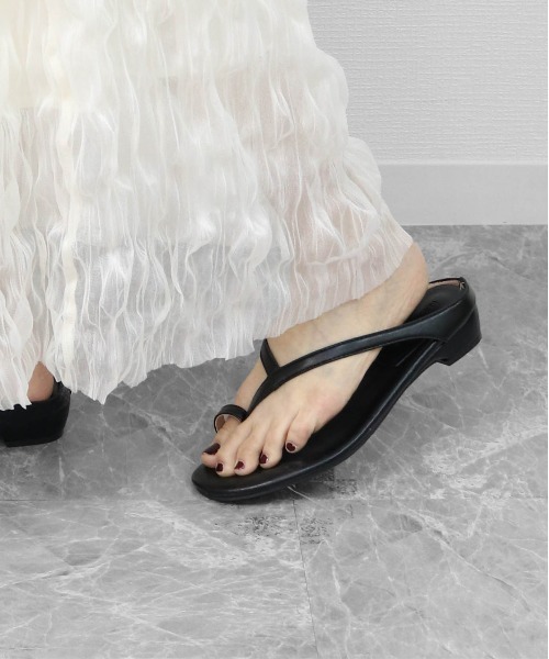 サンダル 夏 サムループ　ナローストラップサンダル　THUMB LOOP NARROW STRAP SANDALS レディース | THE CELL. | 17
