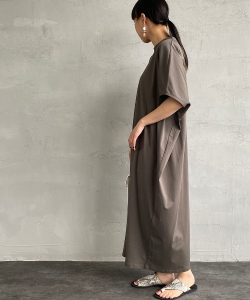 mizuiroind ミズイロインド　黒　ワンピース　ロング丈　ゆったり　半袖 mizuiro ind（ミズイロインド） ジョーゼット ハーフスリーブ