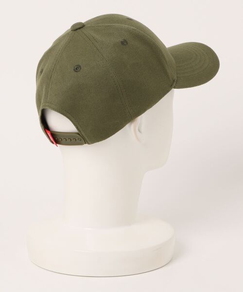 What it isNt）ART BY MARKGONZALES キャップ 帽子 What isNt 刺繍