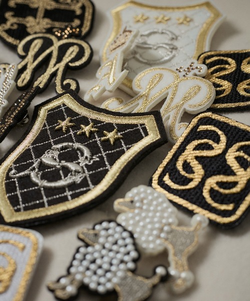 SALON adam et rope'（サロン アダム エ ロペ） ブローチ 刺繍ワッペン