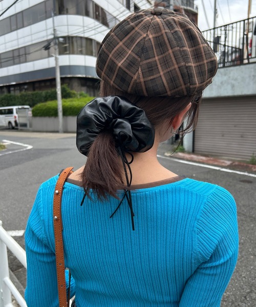 GOLDY（ゴールディ） シュシュ リボン ハング レザー タッチ ビッグ