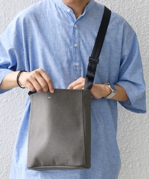 Filer ショルダーバッグ グレー（撥水加工） Filer ショルダーバッグ Filer:「撥水加工」トロピカル
