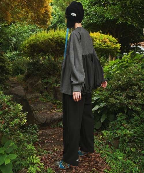 OMMO（オーエムエムオー） トレーナー スウェット FLASK PATTERN