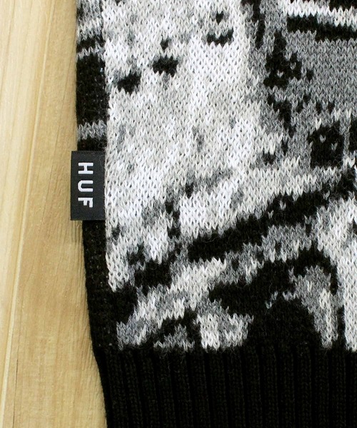 HUF（ハフ） セーター ニット ワールドワイドコミューターセーター