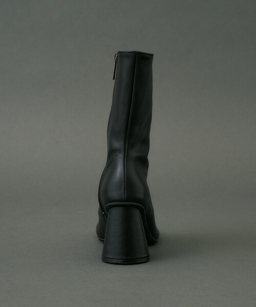 UNITED TOKYO（ユナイテッドトウキョウ） ブーツ Cone Heel Round