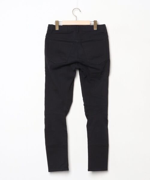 KAZUYUKI KUMAGAI ATTACHMENT（カズユキクマガイアタッチメント