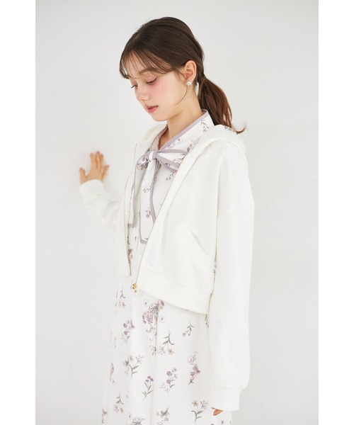 tocco closet（トッコ クローゼット） パーカー ドットチュールフリル
