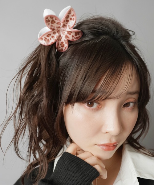 SPINNS（スピンズ） ヘアクリップ ヒョウ柄ヘアクリップ/ハイビスカス