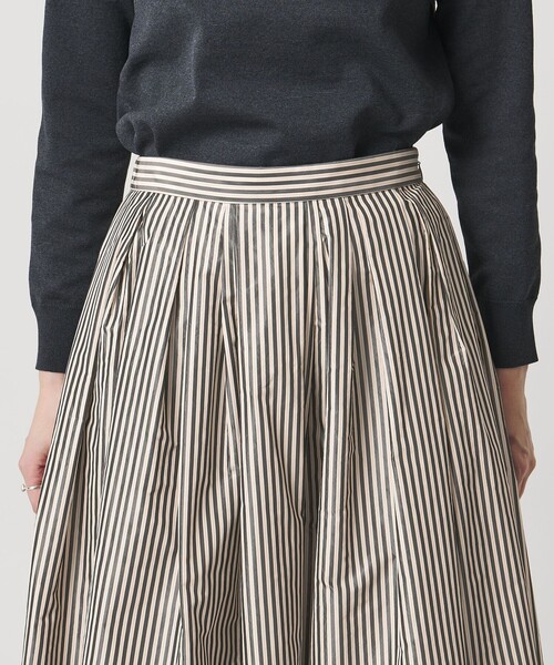 UNITED ARROWS ブラック タフタボリュームギャザースカート 36 1500025S1174_l1_a050.jpg