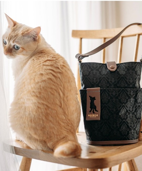 aoneco(アオネコ)トートバッグ 猫の毛並みの型押し 姫路レザー 　完売品 aoneco（アオネコ） トートバッグ 小さめ バケットショルダー