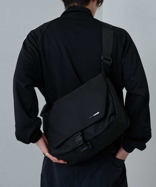 「COLONY 2139」 メッセンジャーバッグ FREE ブラック メンズ_画像8