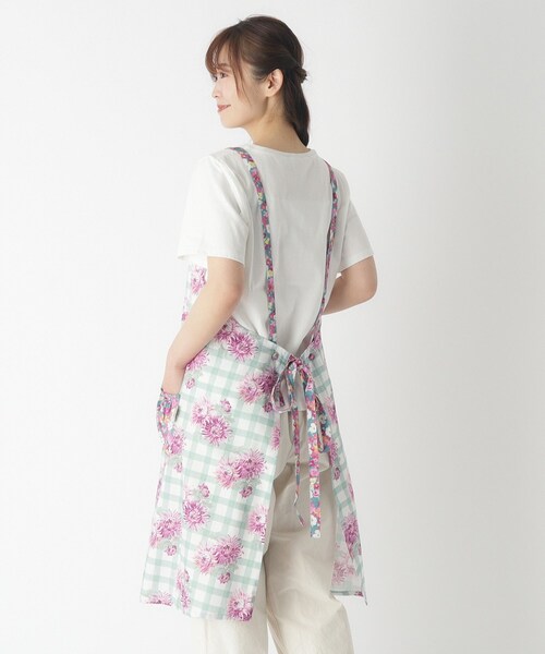 LAURA ASHLEY（ローラアシュレイ） エプロン 「GIFTにおすすめ/UK本国