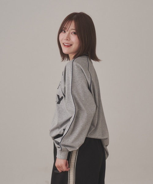 tシャツ HUGELY - ゲームロングTシャツ（ユニセックス着用） レディース メンズ HUGELY - ゲームロングTシャツ（ユニセックス着用）（Tシャツ