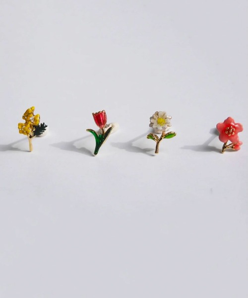 Zoule ピアス ゾーラ：FLOWER LETTER SERIES flower letter2 花