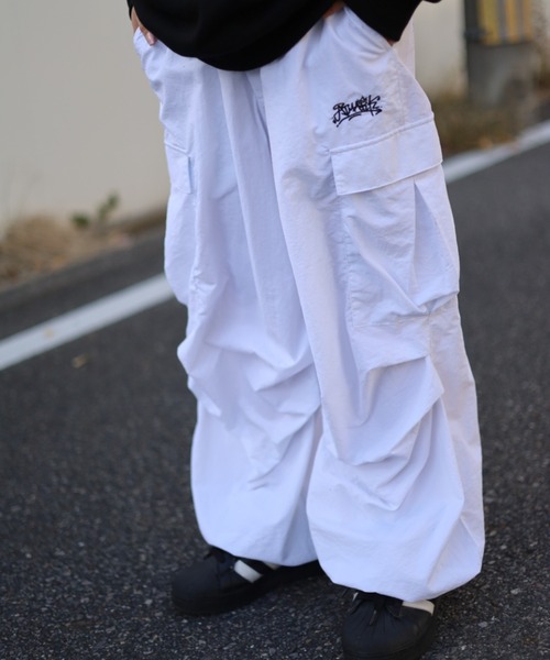 ATMARK カーゴパンツ 「フリーサイズ / UNISEX 」ワンポイント