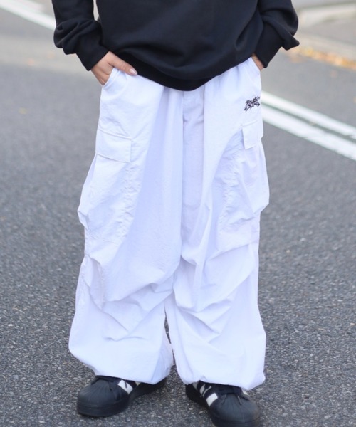 ATMARK カーゴパンツ 「フリーサイズ / UNISEX 」ワンポイント