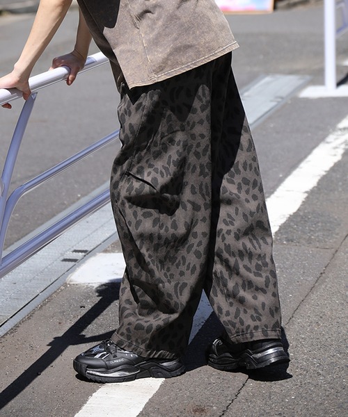 カーゴパンツ HOOK -select- レオパード柄ボリューム切り替えカーブ